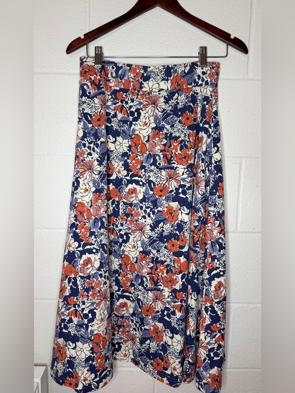NWT Pact Midi floral skirt with pockets Medium